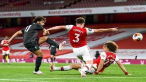 Angleterre : Arsenal 2 - Liverpool 1