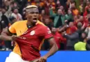 Naples bloque une revente d’Osimhen vers la Serie A : un veto contractuel assumé