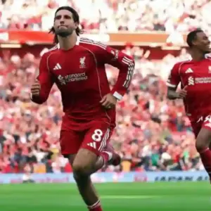 Premier League : Liverpool - Arsenal (1-0) - le But de Szoboszlai en Vidéo