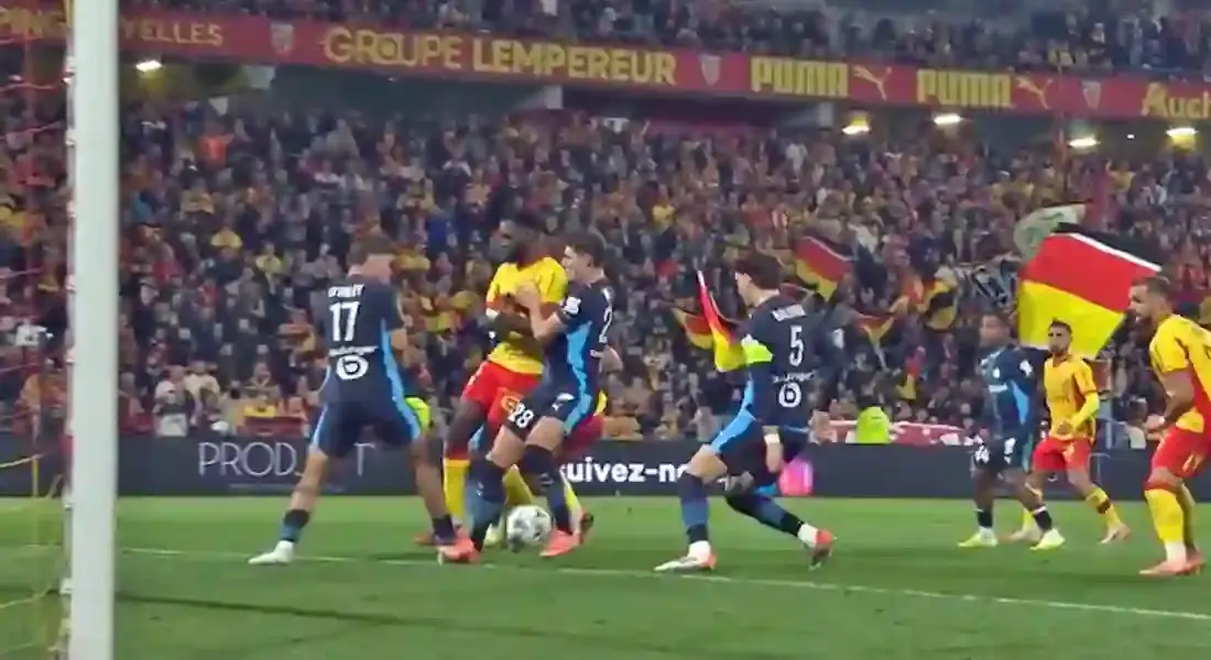 Ligue1 : Lens renverse Marseille à Bollaert (2-1) et grimpe à la 2e place du classement – Vidéo Ligue1 : Lens renverse Marseille à Bollaert (2-1) et grimpe à la 2e place du classement – Vidéo