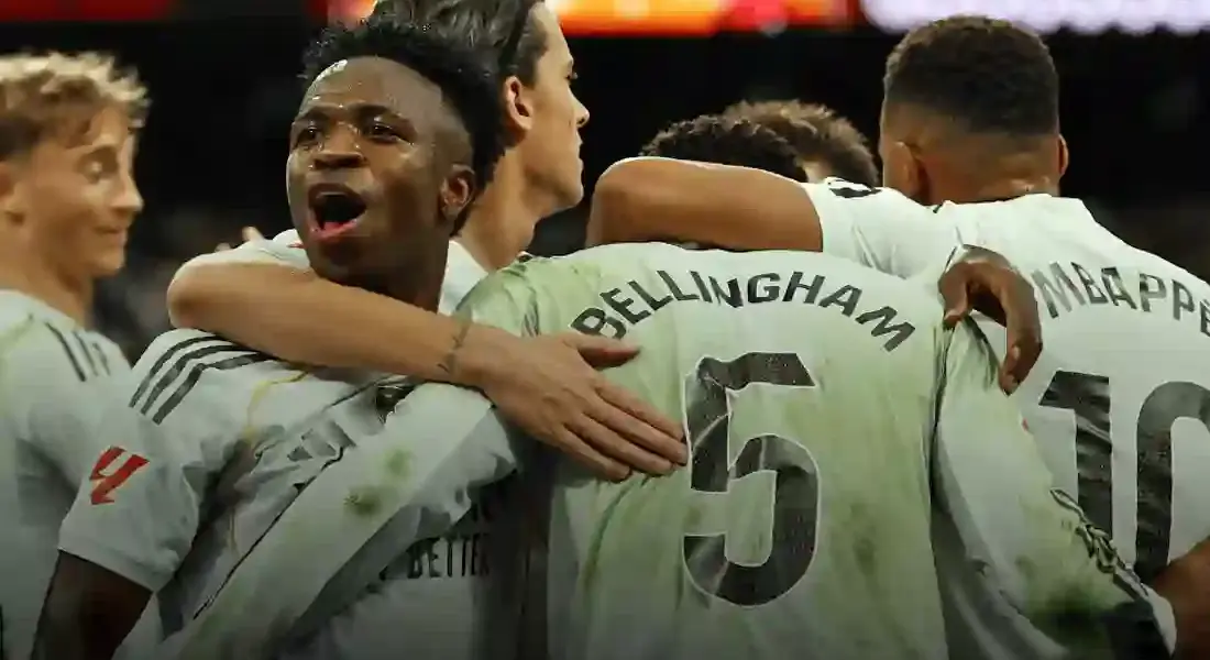 Le Real Madrid remporte le Clasico en dominant le Barça (2-1) et s’échappe en tête de la Liga – Vidéo Le Real Madrid remporte le Clasico en dominant le Barça (2-1) et s’échappe en tête de la Liga – Vidéo