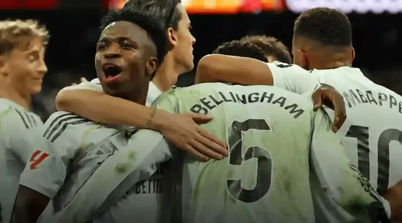 Le Real Madrid remporte le Clasico en dominant le Barça (2-1) et s’échappe en tête de la Liga – Vidéo Le Real Madrid remporte le Clasico en dominant le Barça (2-1) et s’échappe en tête de la Liga – Vidéo