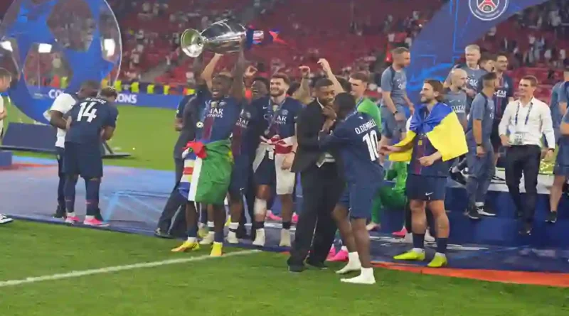 Ligue des Champions : Le PSG conserve sa couronne européenne face à Arsenal – Les Images Ligue des Champions : Le PSG conserve sa couronne européenne face à Arsenal – Les Images